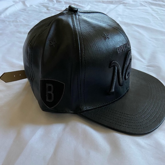 Brooklyn Nets Leather Hat - Picture 9 of 15